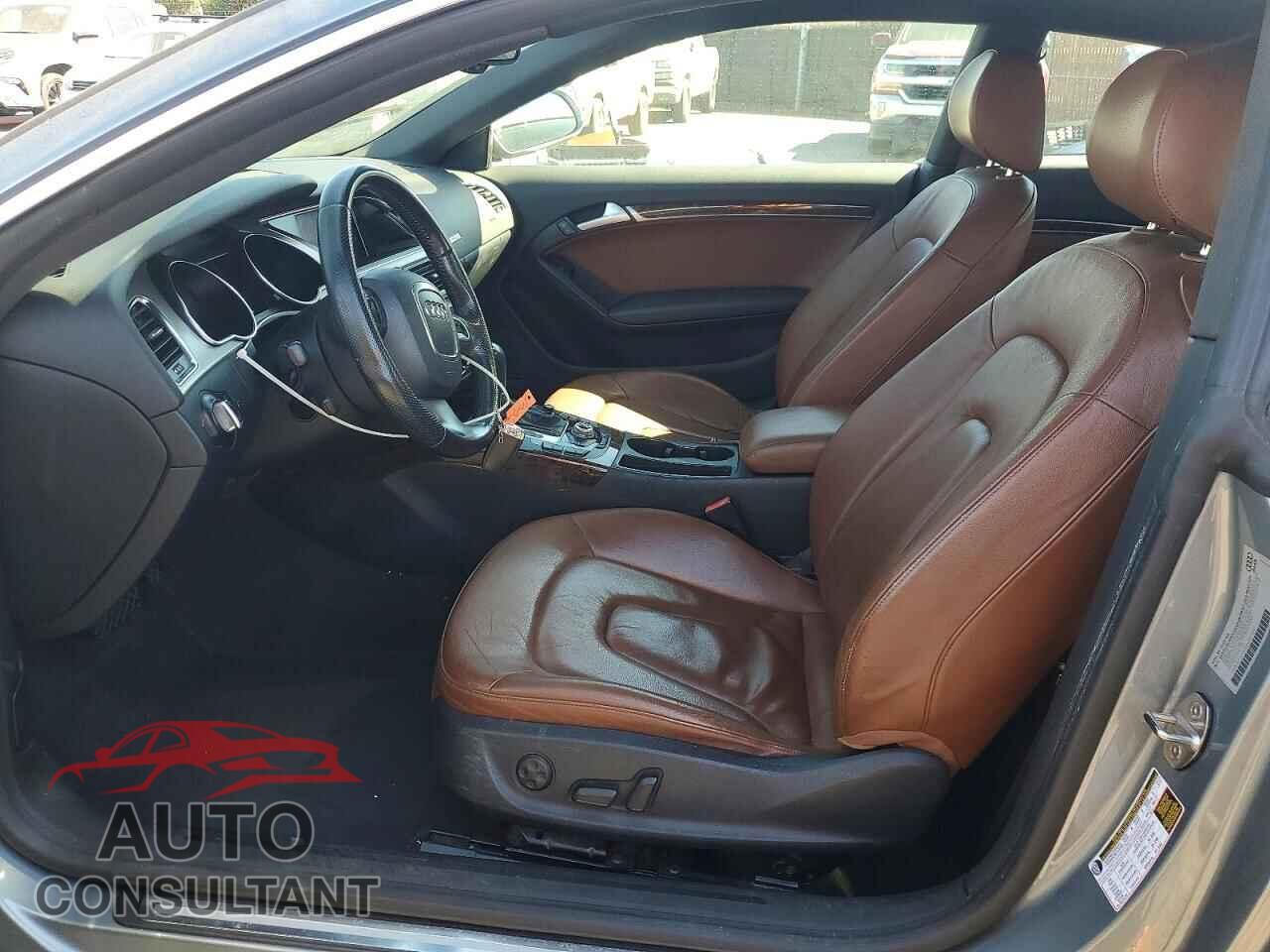 AUDI A5 2011 - WAULFAFR0BA007726