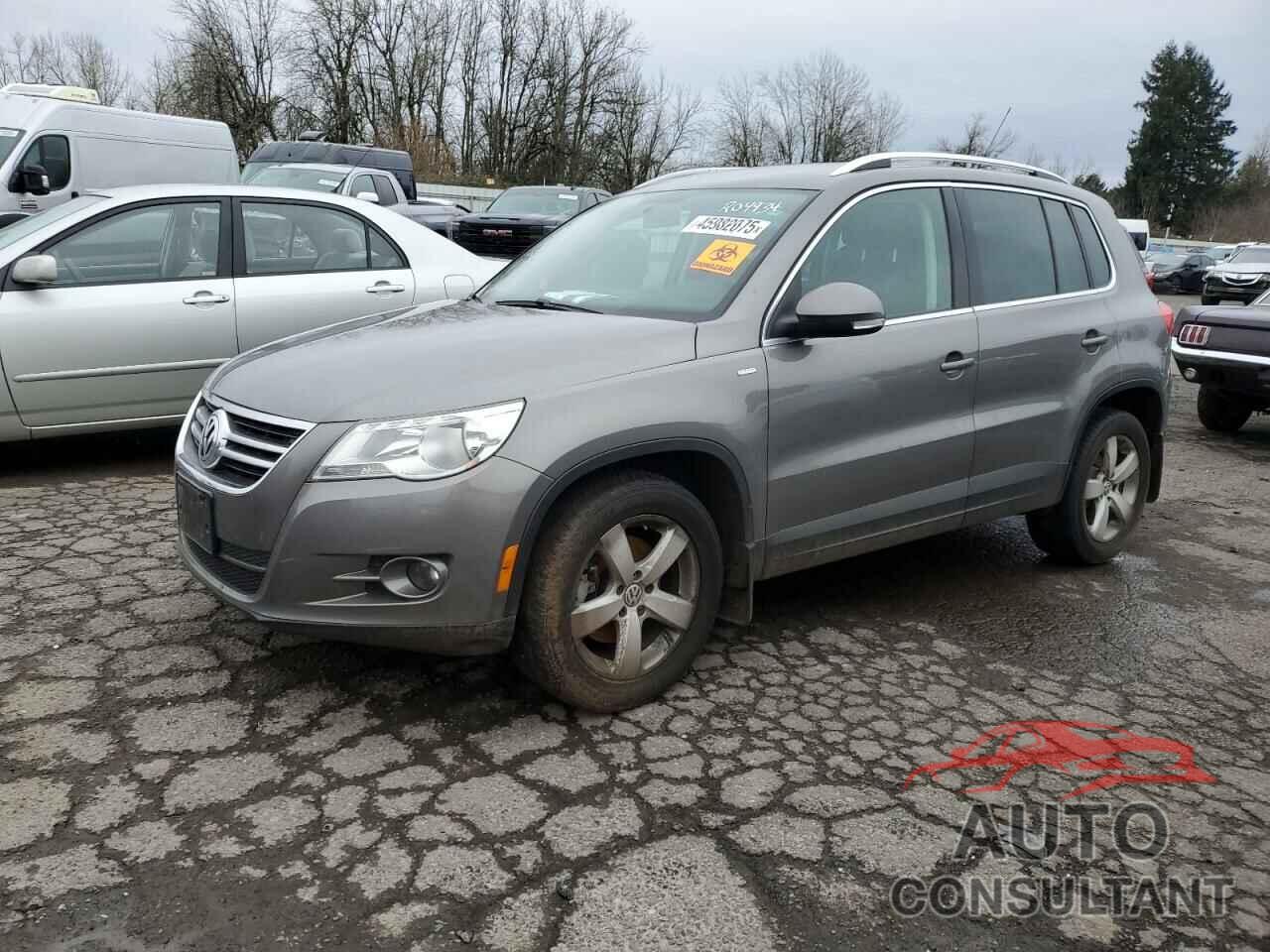 VOLKSWAGEN TIGUAN 2010 - WVGBV7AX6AW514766