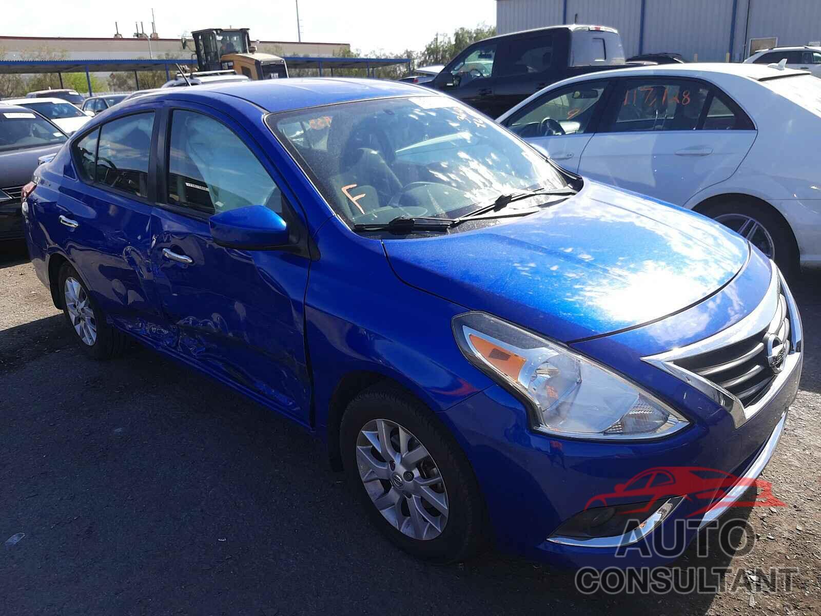 NISSAN VERSA 2017 - 3N1CN7AP6HL855466