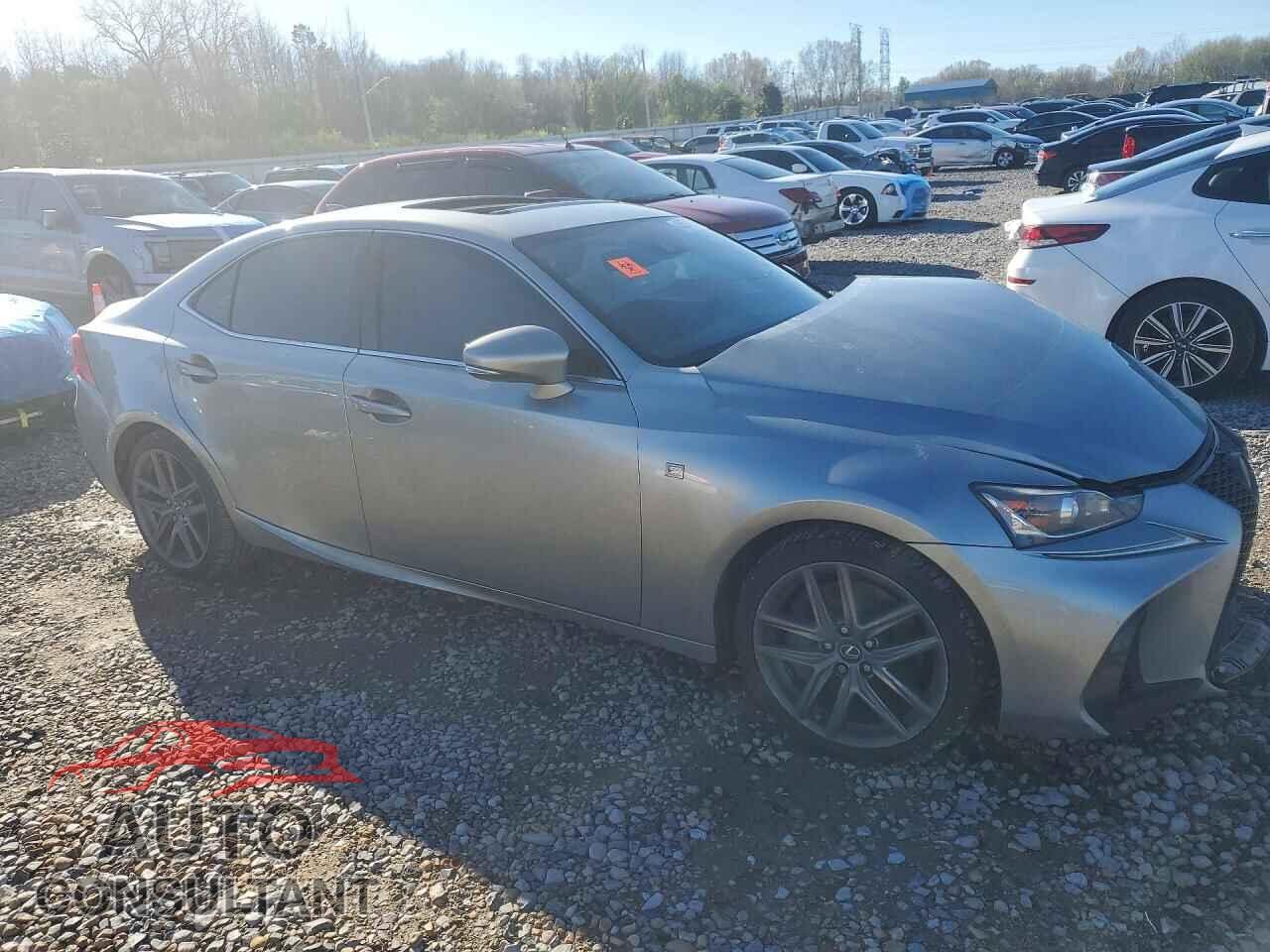 LEXUS IS 2017 - JTHCM1D24H5016444