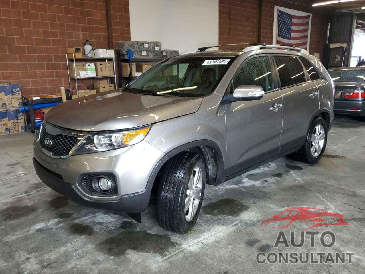 KIA SORENTO 2013 - 5XYKU3A60DG376036