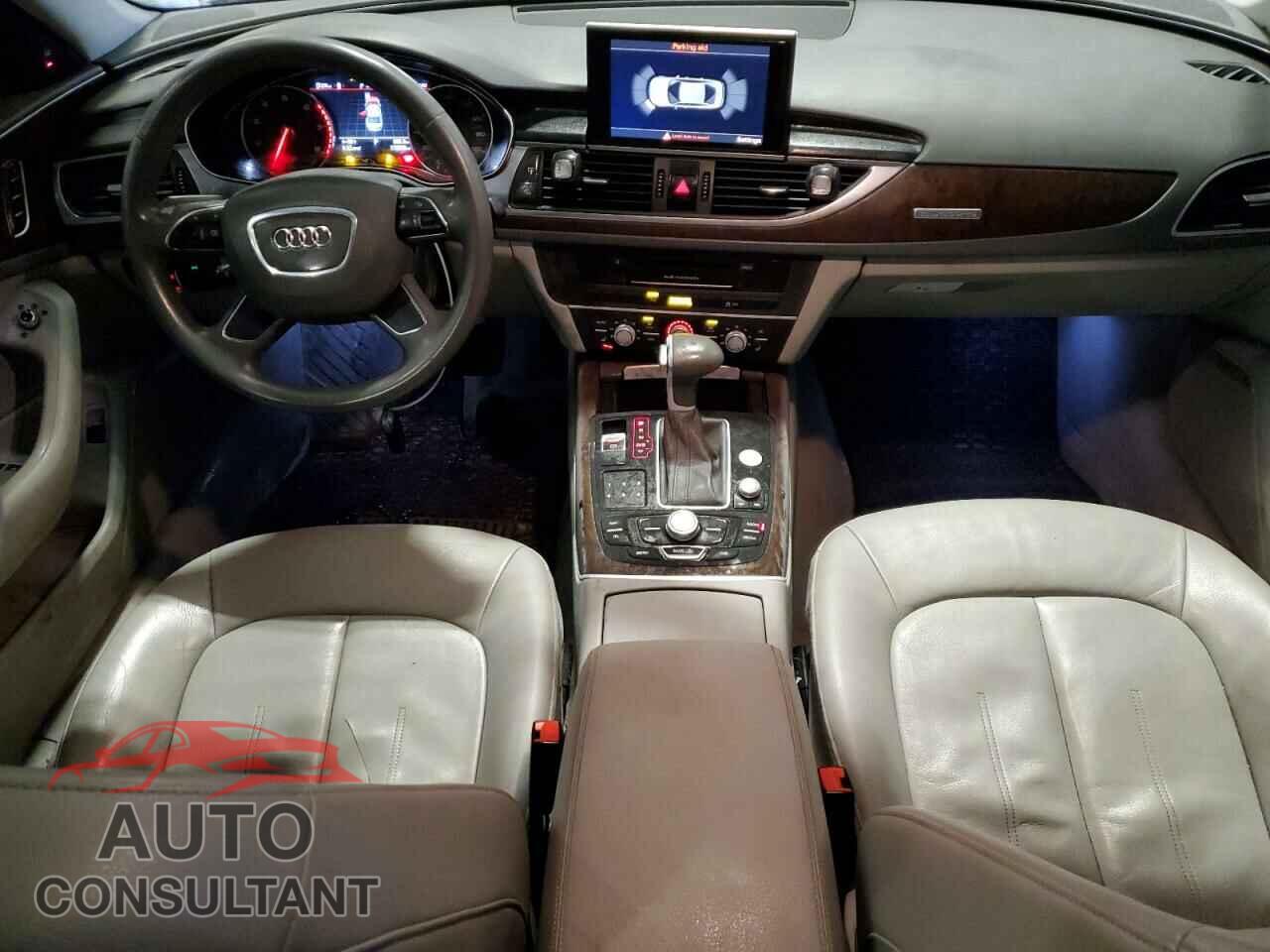 AUDI A6 2013 - WAUGFAFC0DN143881