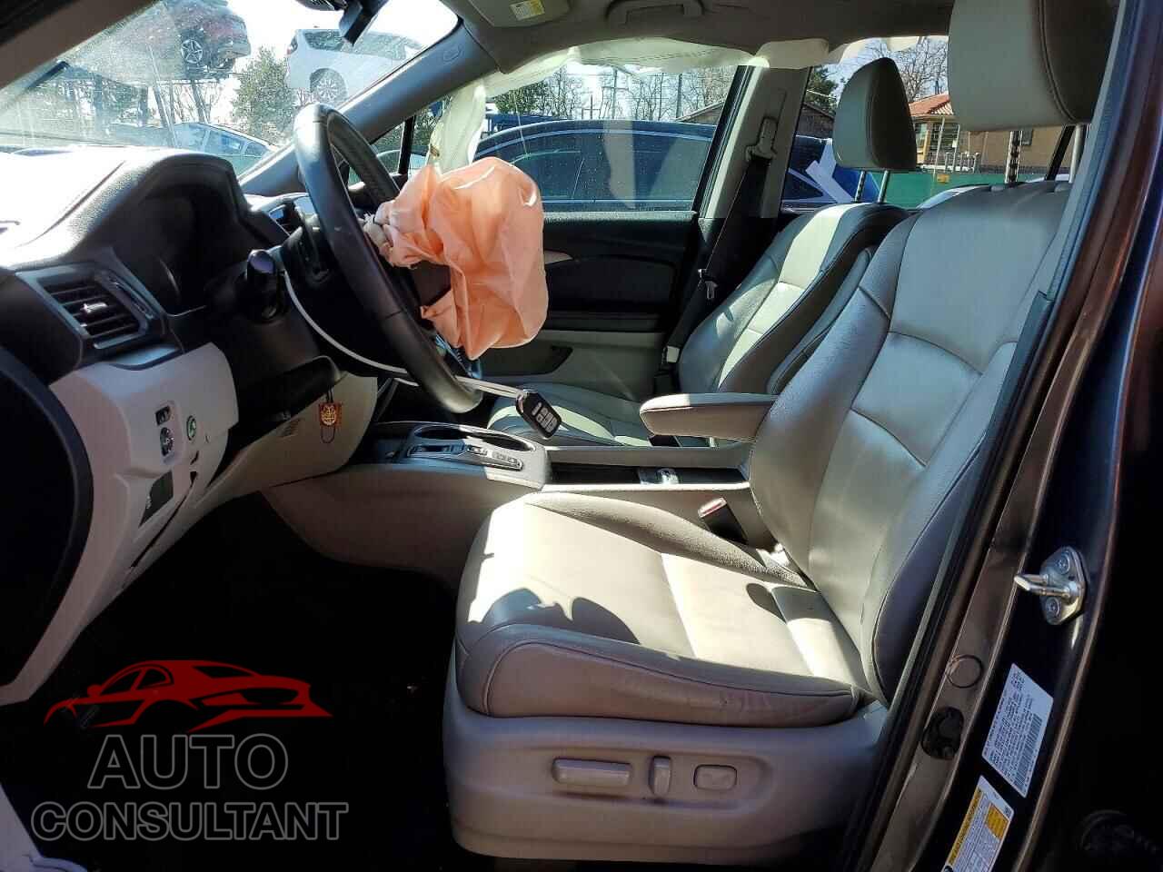HONDA PILOT 2021 - 5FNYF6H57MB007460