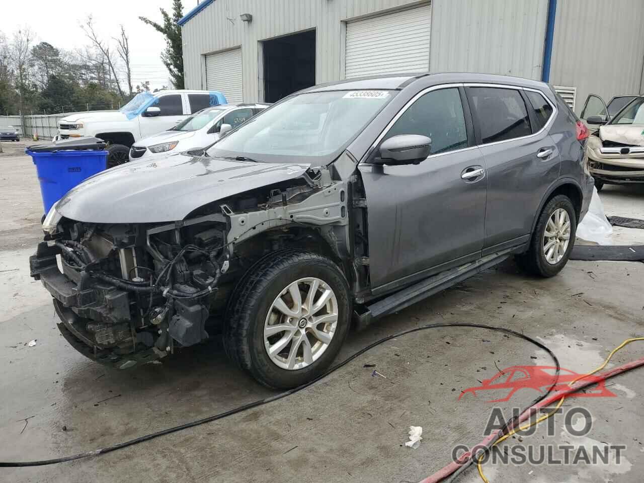 NISSAN ROGUE 2017 - KNMAT2MTXHP507017