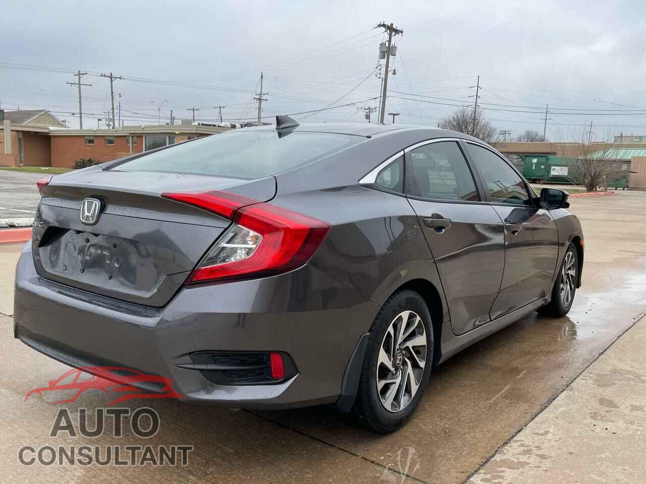 HONDA CIVIC 2017 - 19XFC2F73HE018836