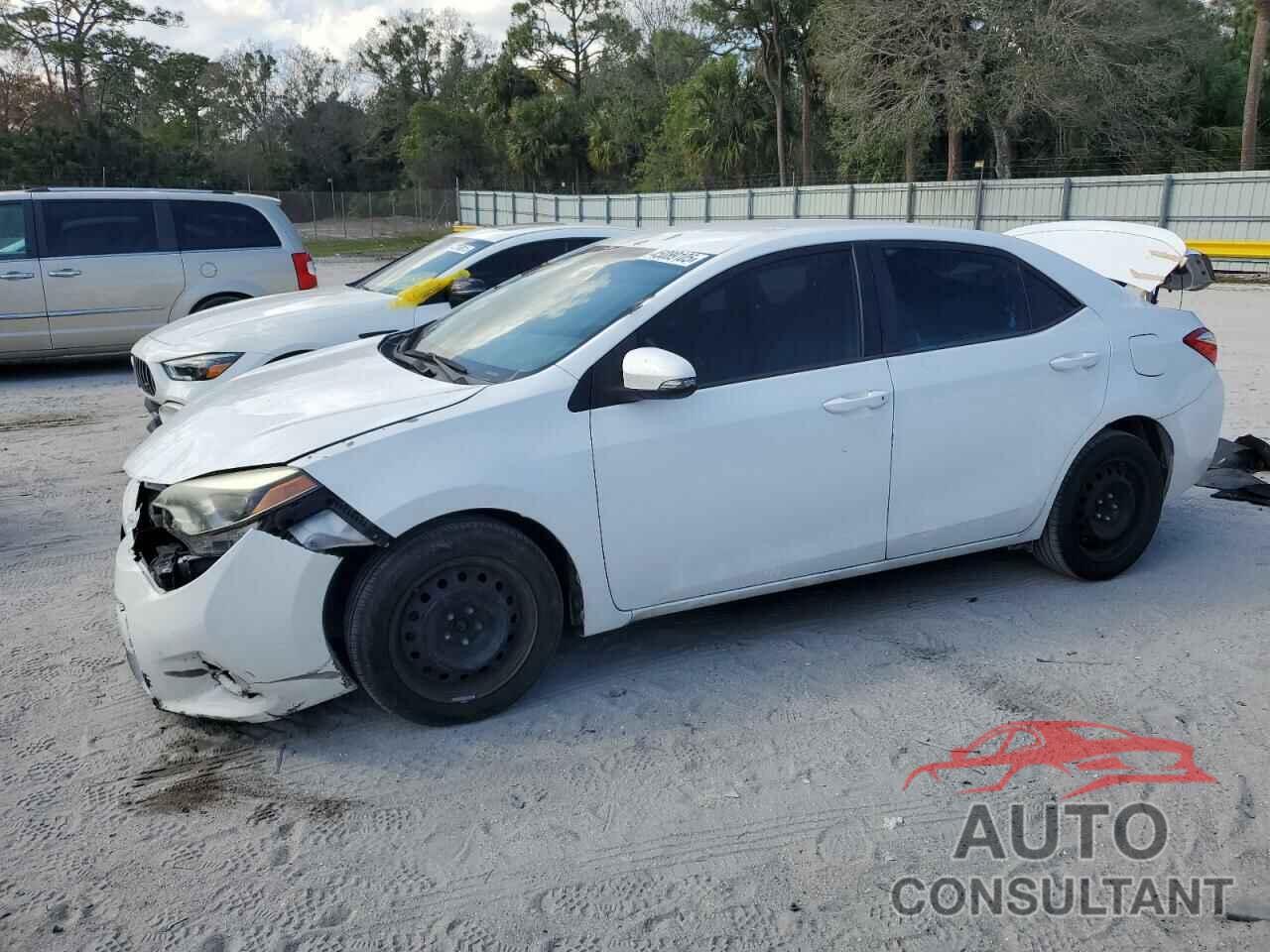 TOYOTA COROLLA 2015 - 5YFBURHE4FP239437
