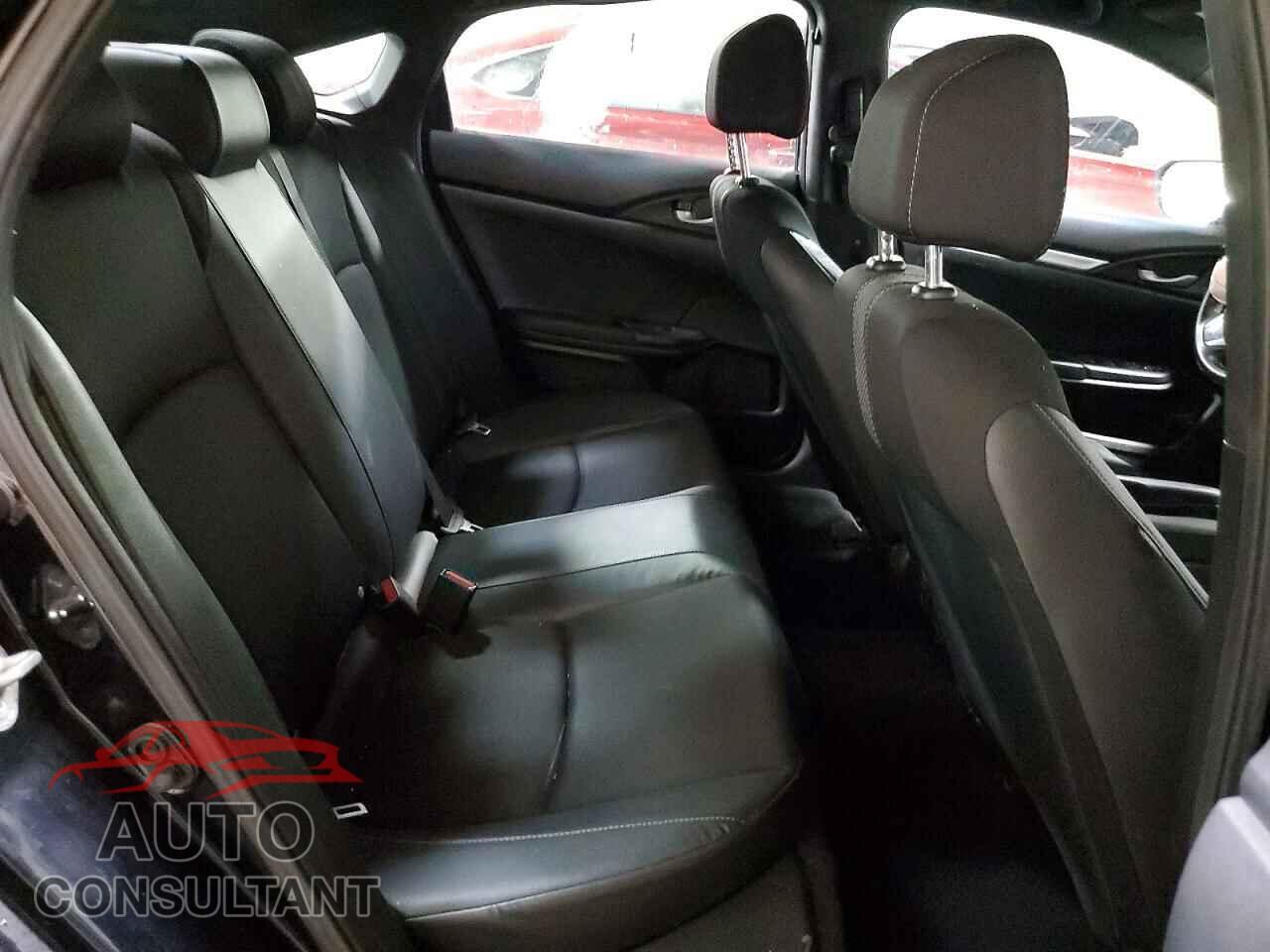 HONDA CIVIC 2019 - 2HGFC2F82KH545840
