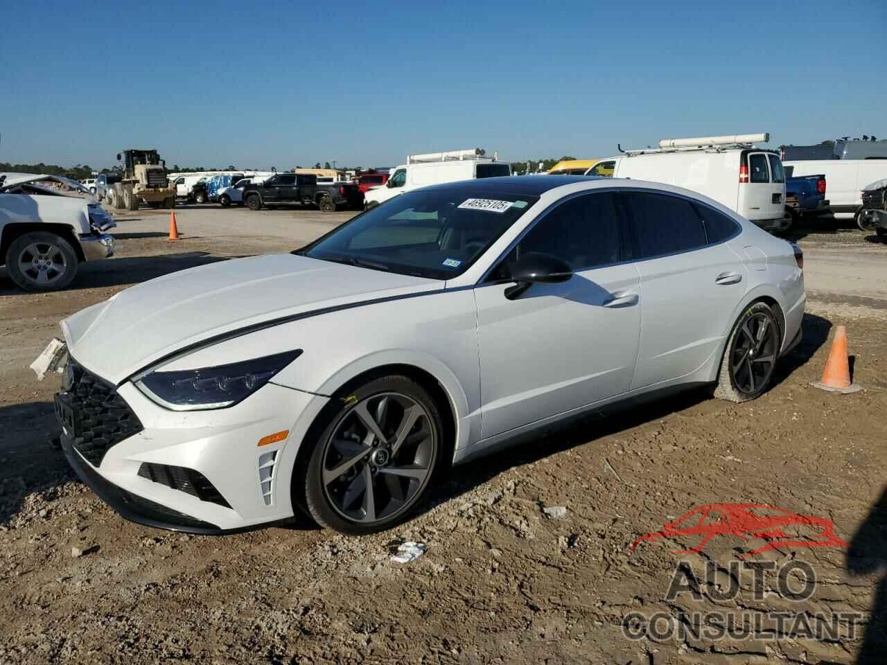 HYUNDAI SONATA 2023 - KMHL44J23PA331048