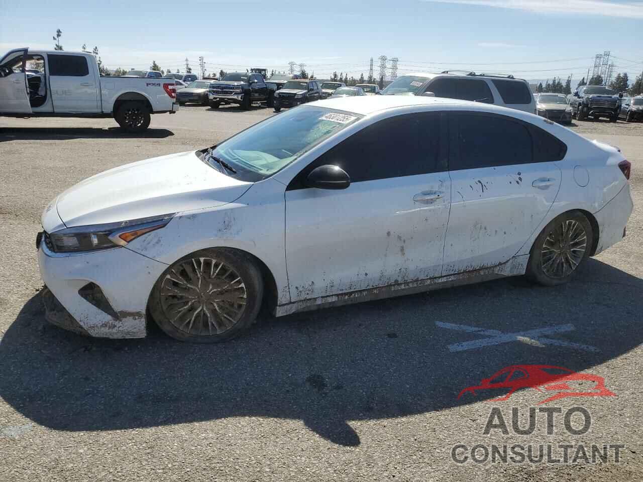 KIA FORTE 2023 - 3KPF54AD4PE559234