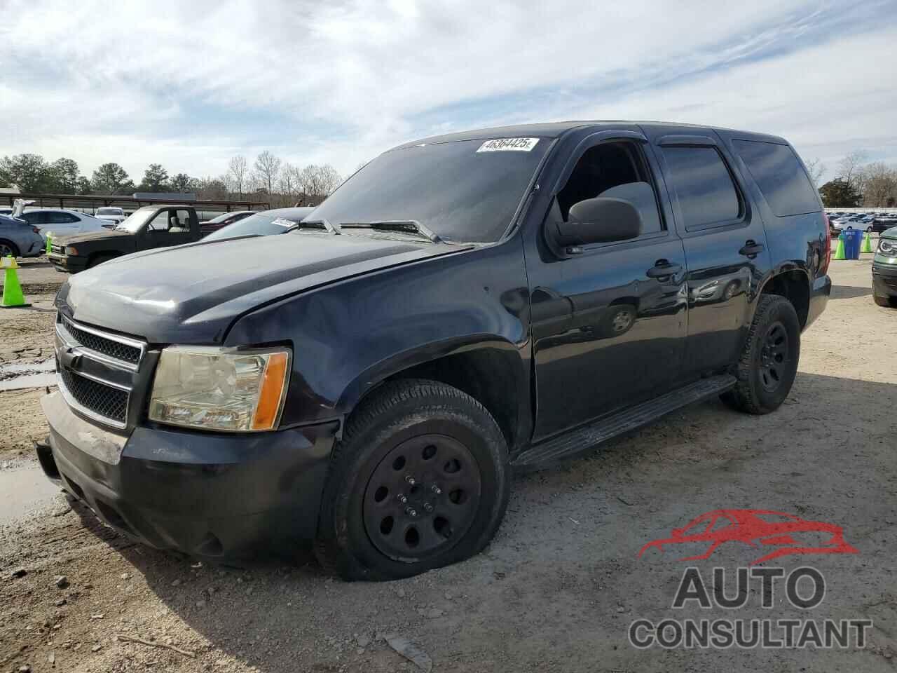 CHEVROLET TAHOE 2013 - 1GNLC2E03DR340745