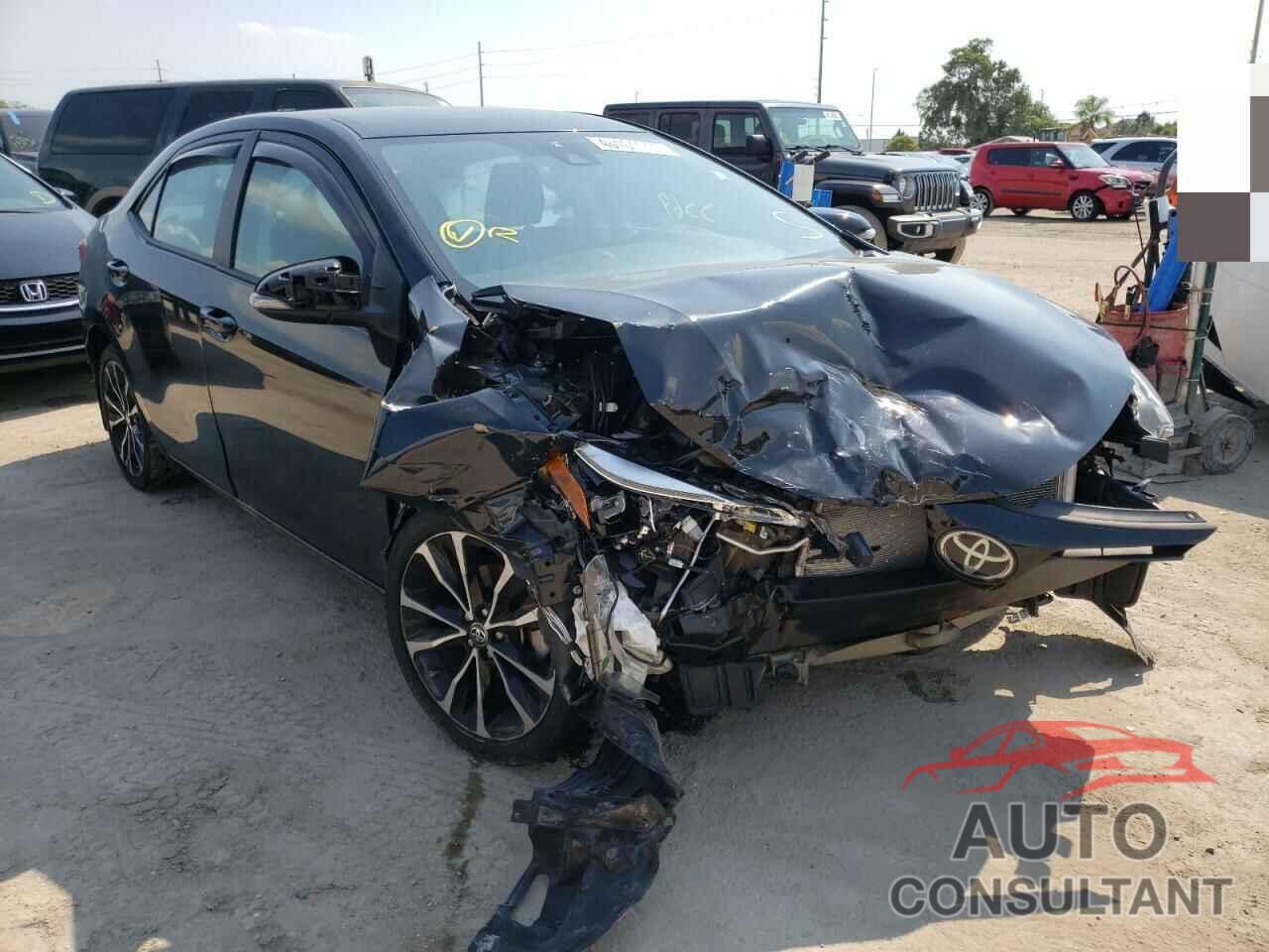 TOYOTA COROLLA 2018 - 5YFBURHE6JP844519