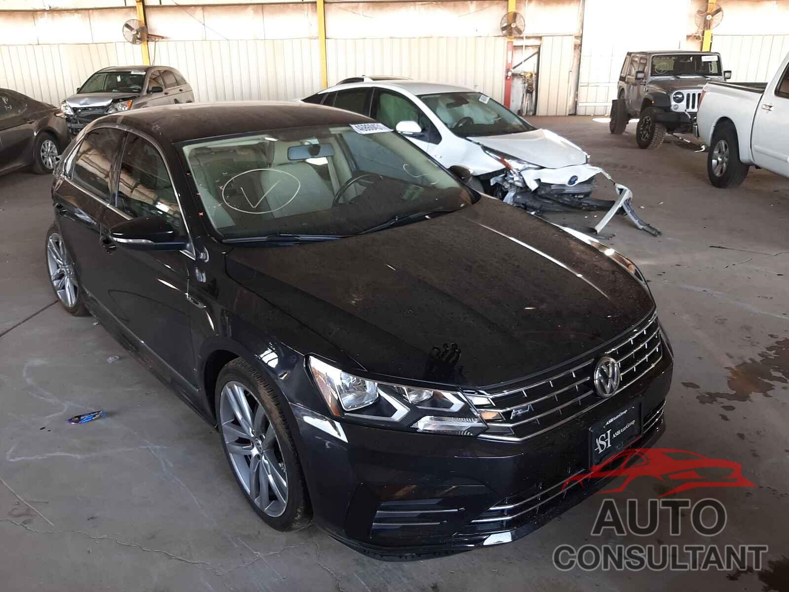 VOLKSWAGEN PASSAT 2017 - 1VWDT7A31HC056787