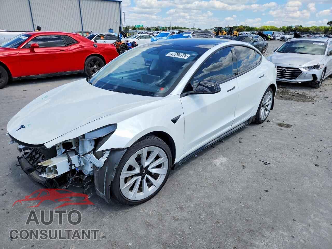 TESLA MODEL 3 2021 - 5YJ3E1EA1MF870367
