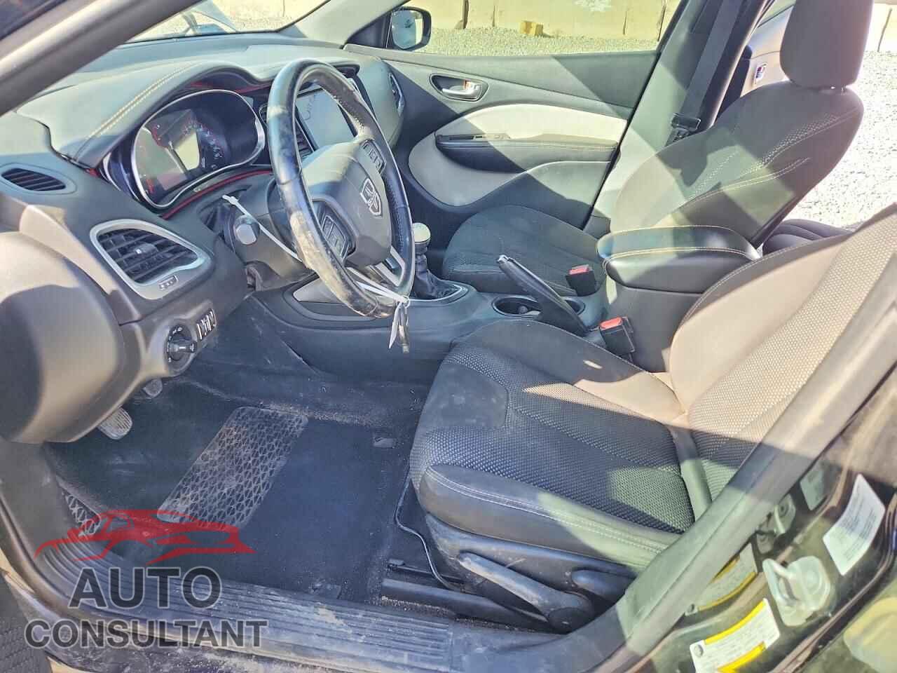 DODGE DART 2015 - 1C3CDFBB4FD345671