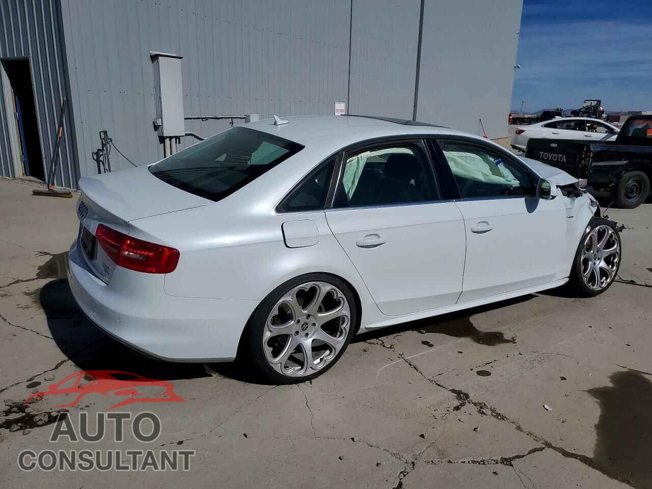 AUDI A4 2014 - WAUFFAFL4EN001109