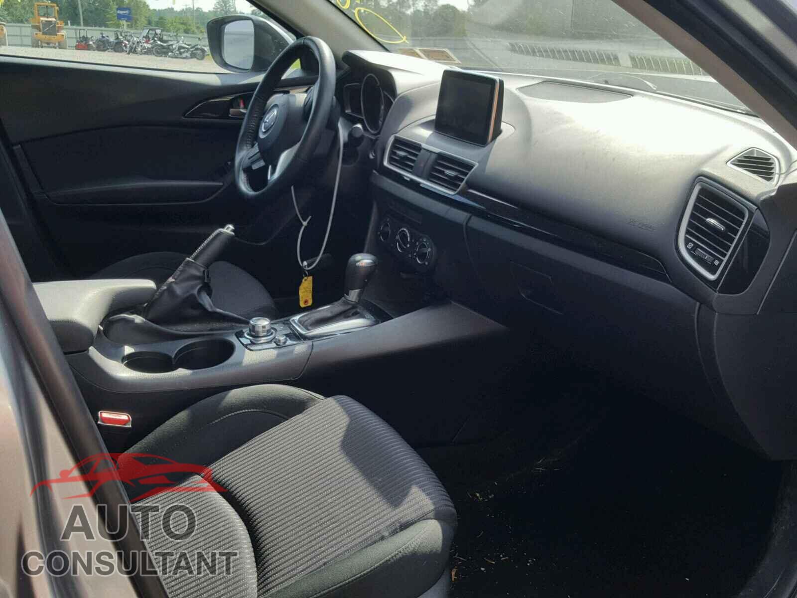 MAZDA 3 2015 - 3MZBM1V79FM133741