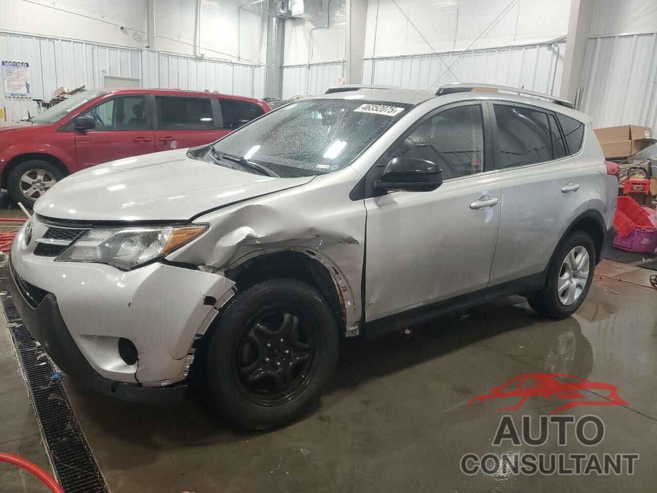 TOYOTA RAV4 2015 - JTMBFREV9FJ021464