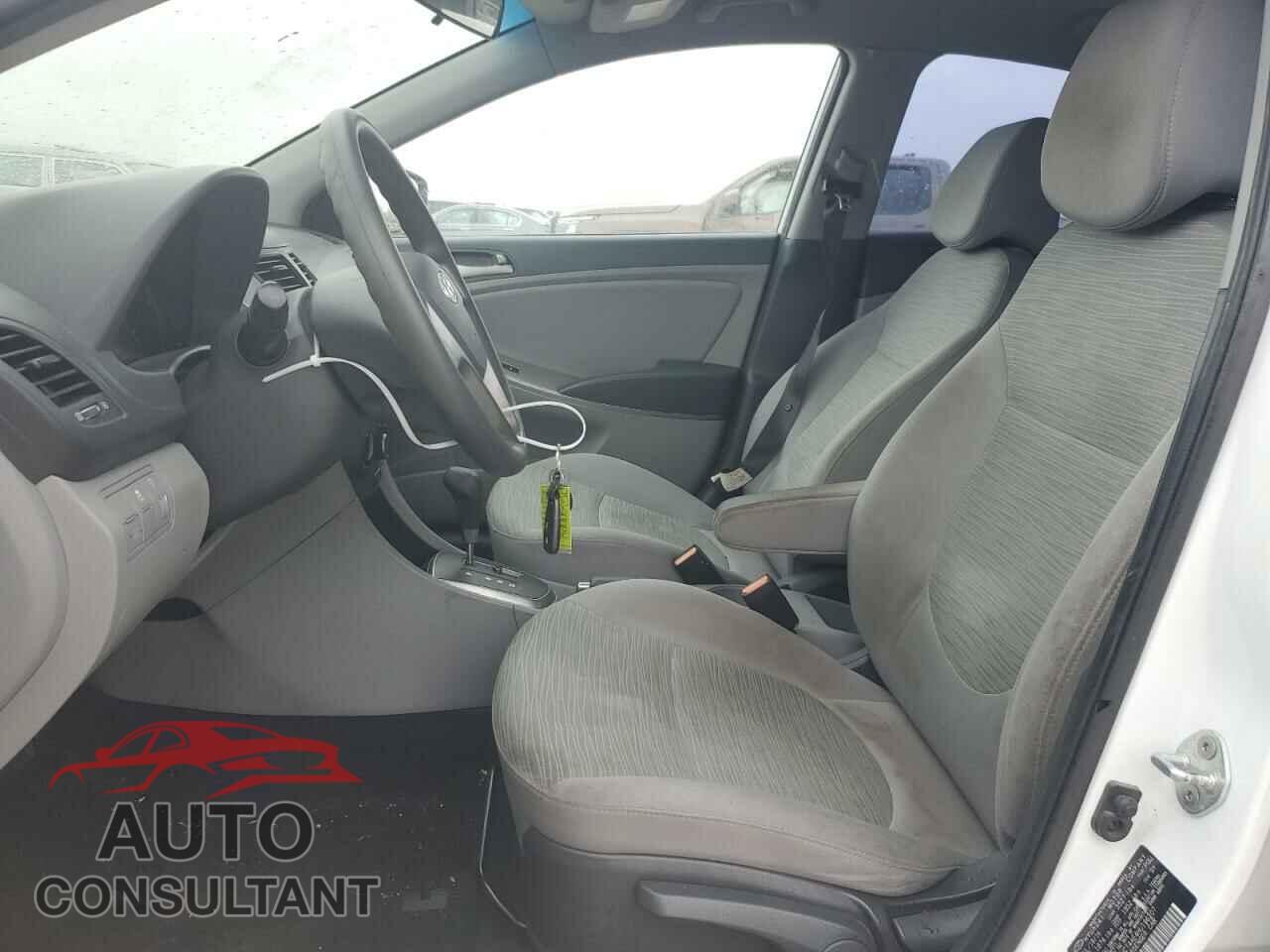 HYUNDAI ACCENT 2017 - KMHCT4AE4HU196207