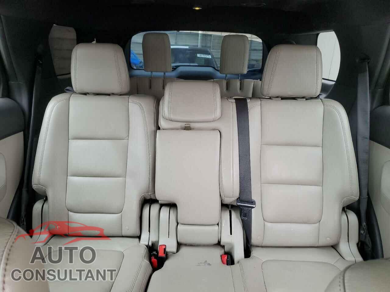 FORD EXPLORER 2015 - 1FM5K7F83FGA53776