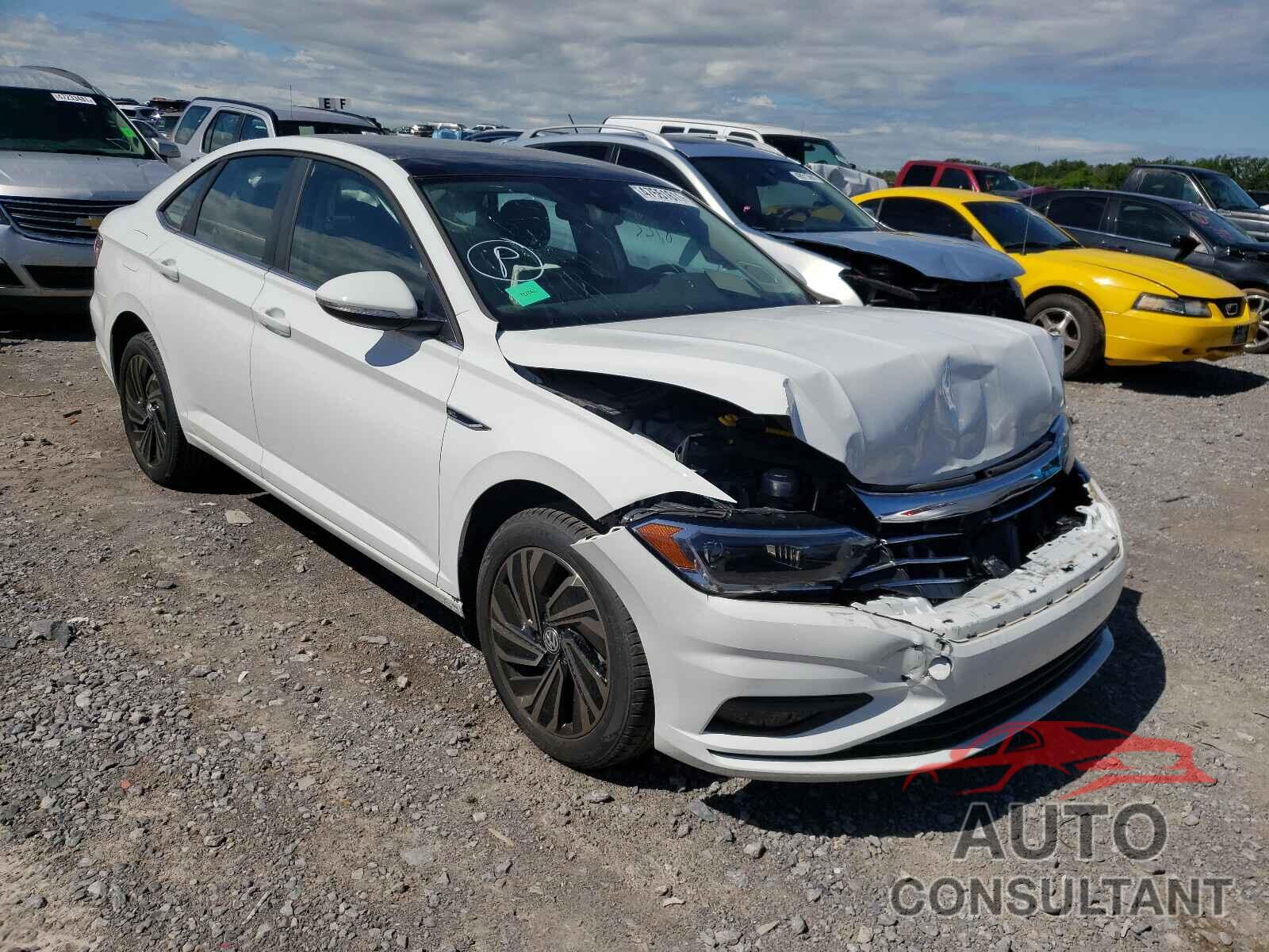 VOLKSWAGEN JETTA 2019 - 3VWGB7BU2KM275075
