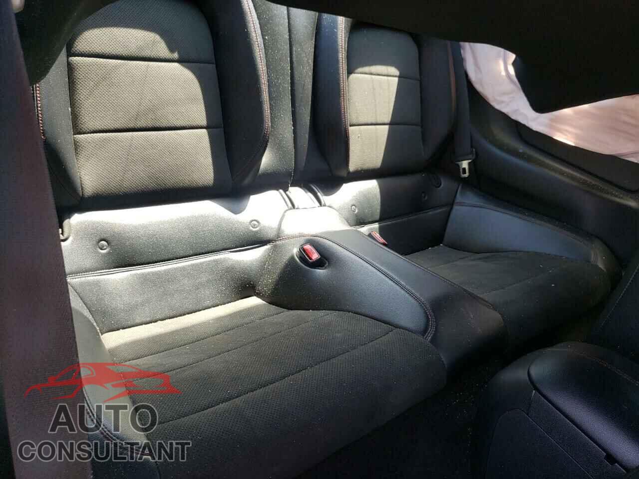 FORD MUSTANG 2017 - 1FA6P8CF6H5254000