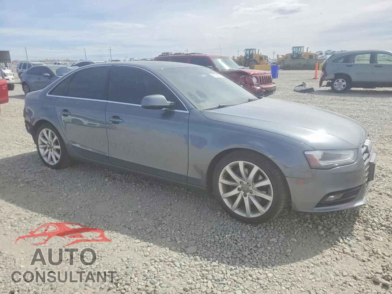 AUDI A4 2013 - WAUFFAFL0DN035224