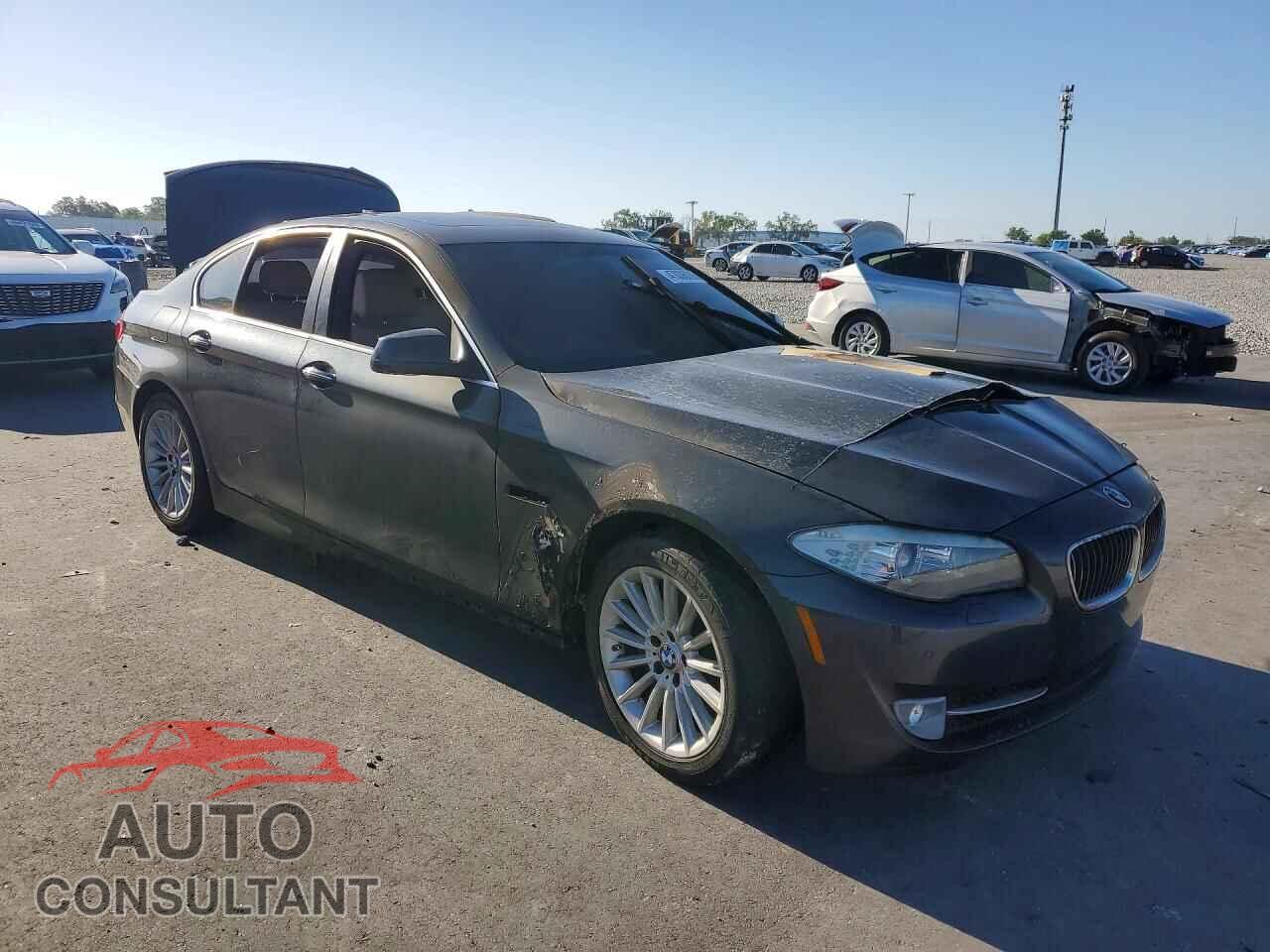 BMW 5 SERIES 2011 - WBAFR7C50BC604792