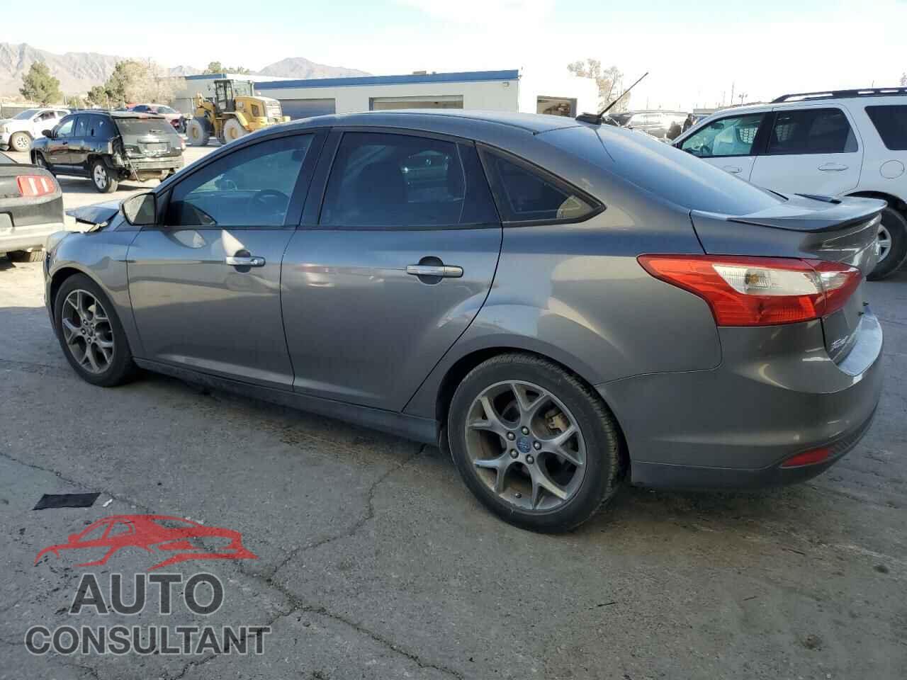 FORD FOCUS 2013 - 1FADP3F2XDL176880