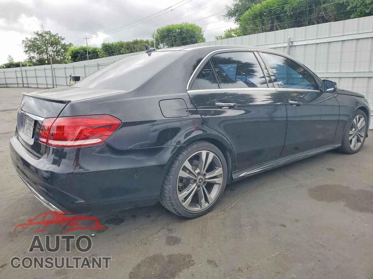 MERCEDES-BENZ E-CLASS 2014 - WDDHF5KB7EA975308
