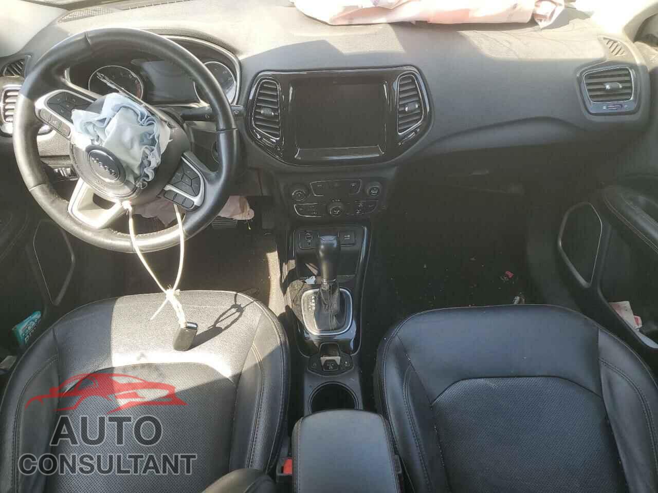 JEEP COMPASS 2020 - 3C4NJCCB7LT114411