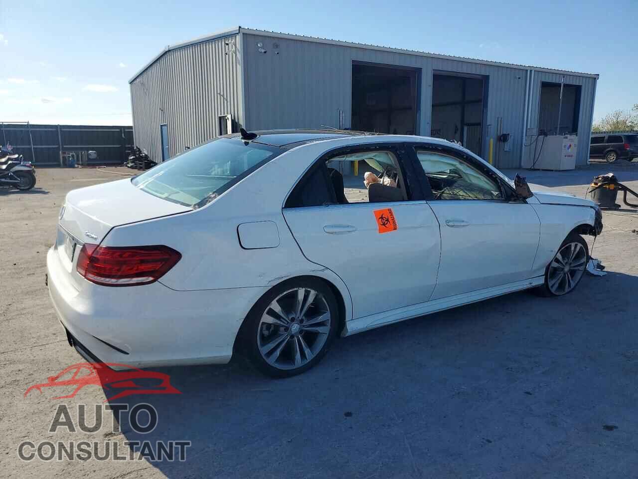 MERCEDES-BENZ E-CLASS 2015 - WDDHF8JB3FB087783