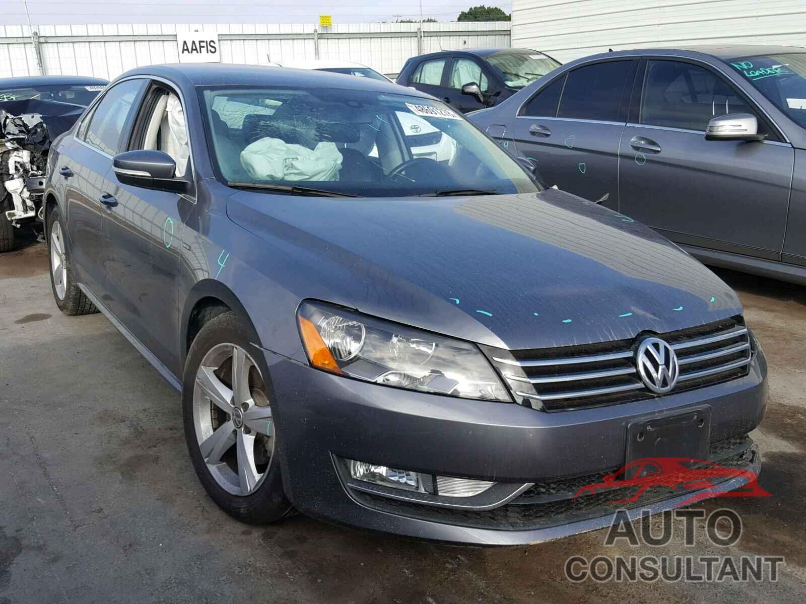 VOLKSWAGEN PASSAT 2015 - 1VWAT7A36FC117387