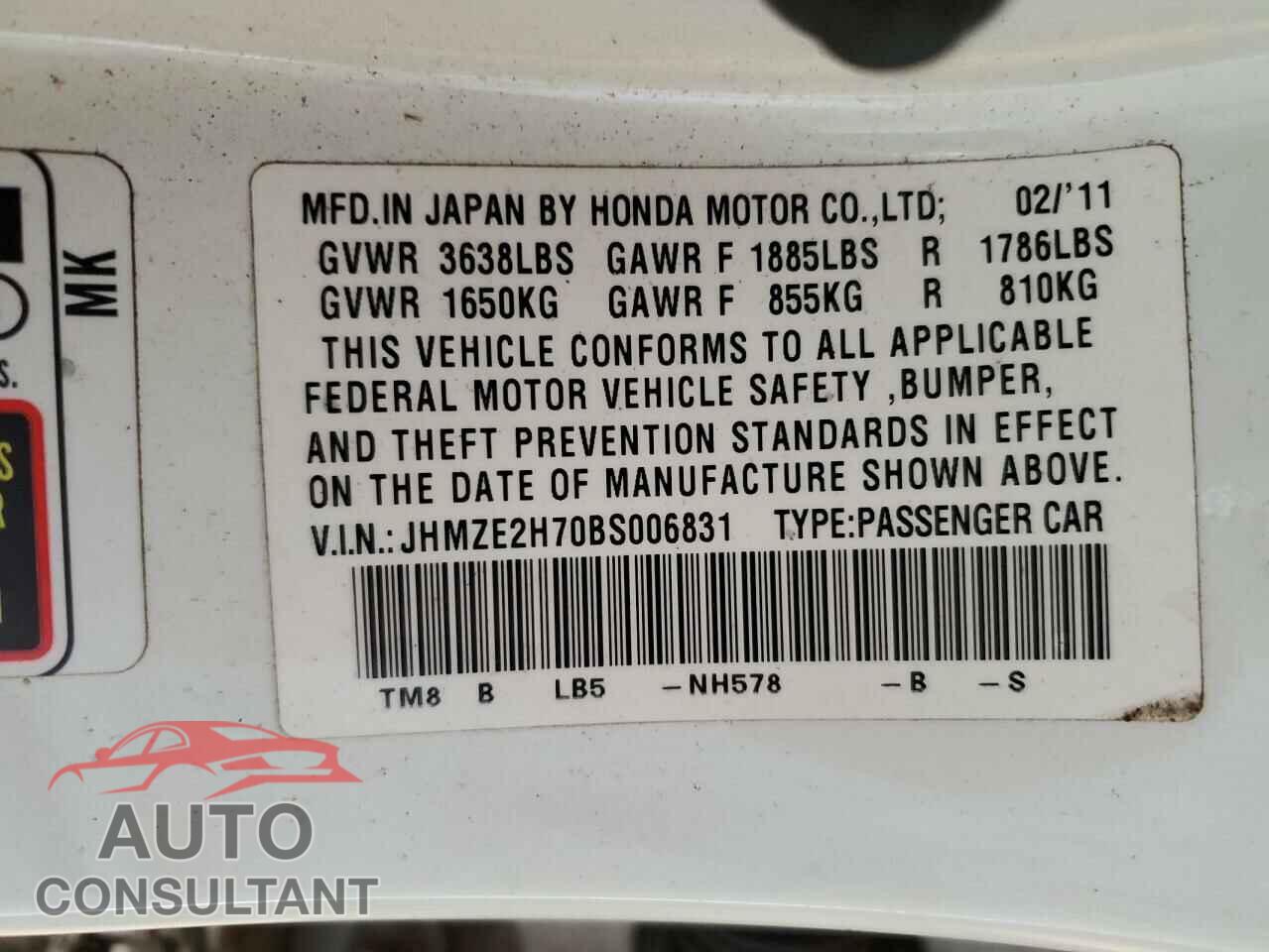 HONDA INSIGHT 2011 - JHMZE2H70BS006831