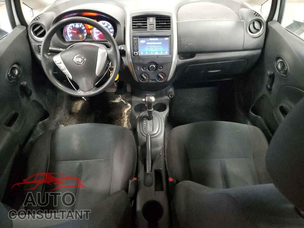 NISSAN VERSA 2019 - 3N1CE2CP3KL360519