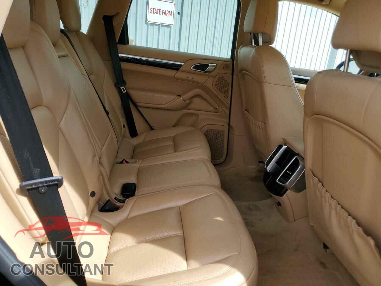 PORSCHE CAYENNE 2016 - WP1AE2A22GLA62931