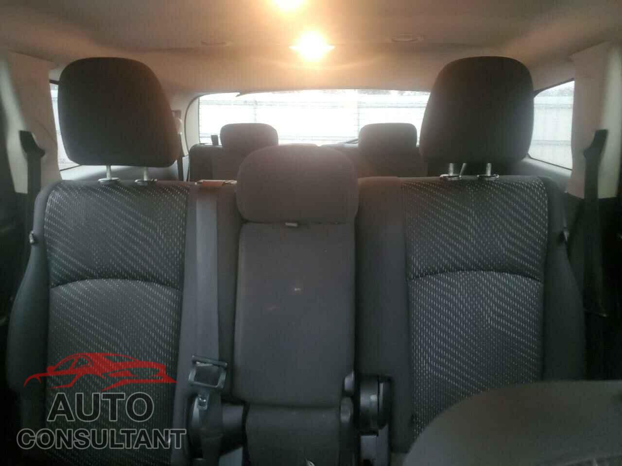 DODGE JOURNEY 2012 - 3C4PDCAB8CT256883