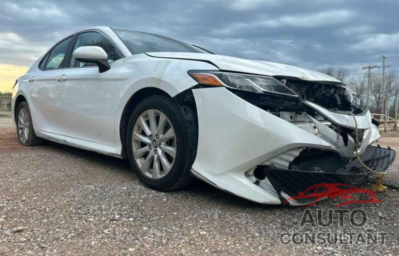 TOYOTA CAMRY 2020 - 4T1C11AK2LU347161