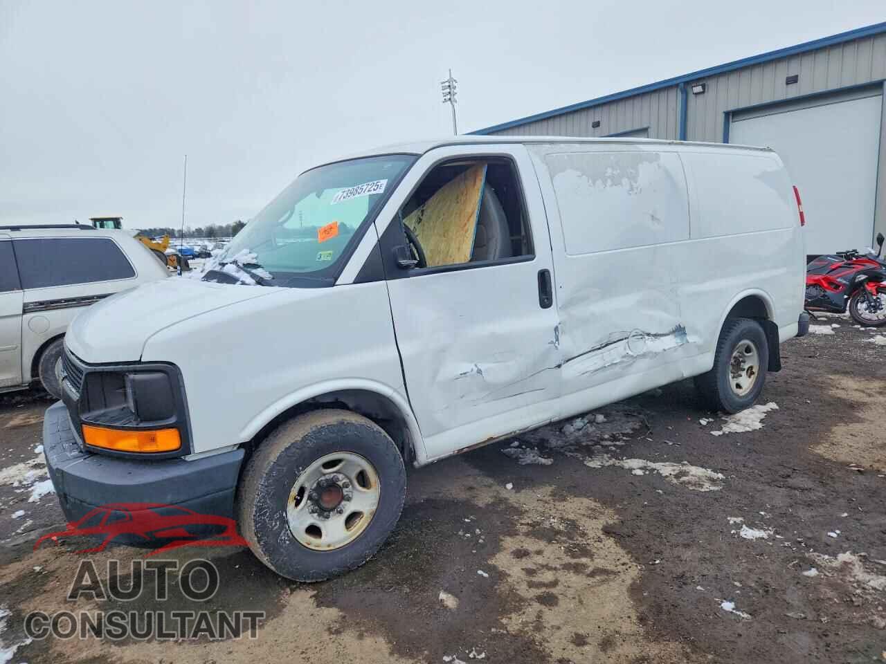 CHEVROLET EXPRESS 2015 - 1GCWGFCF5F1272989