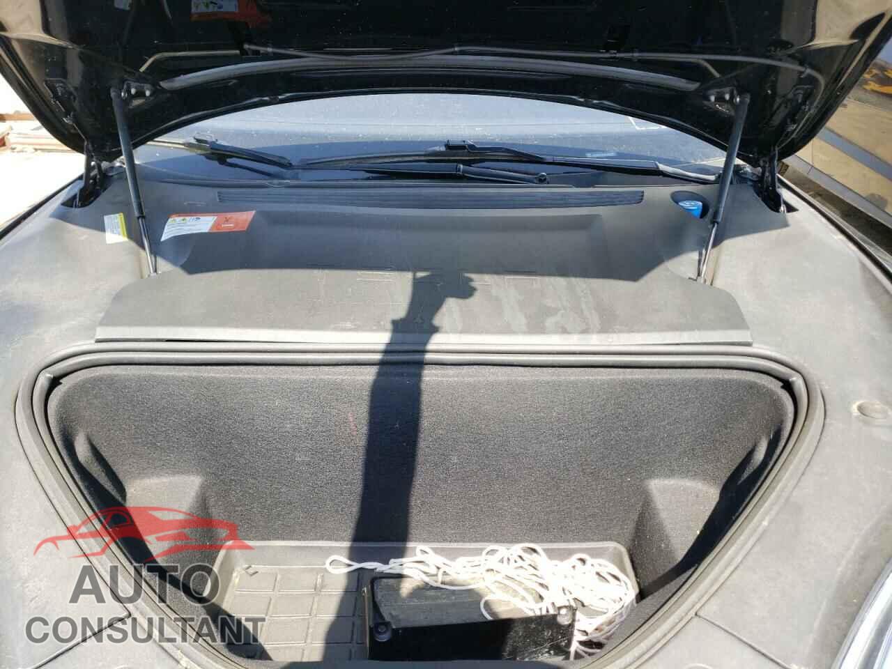TESLA MODEL S 2016 - 5YJSA1E22GF153786