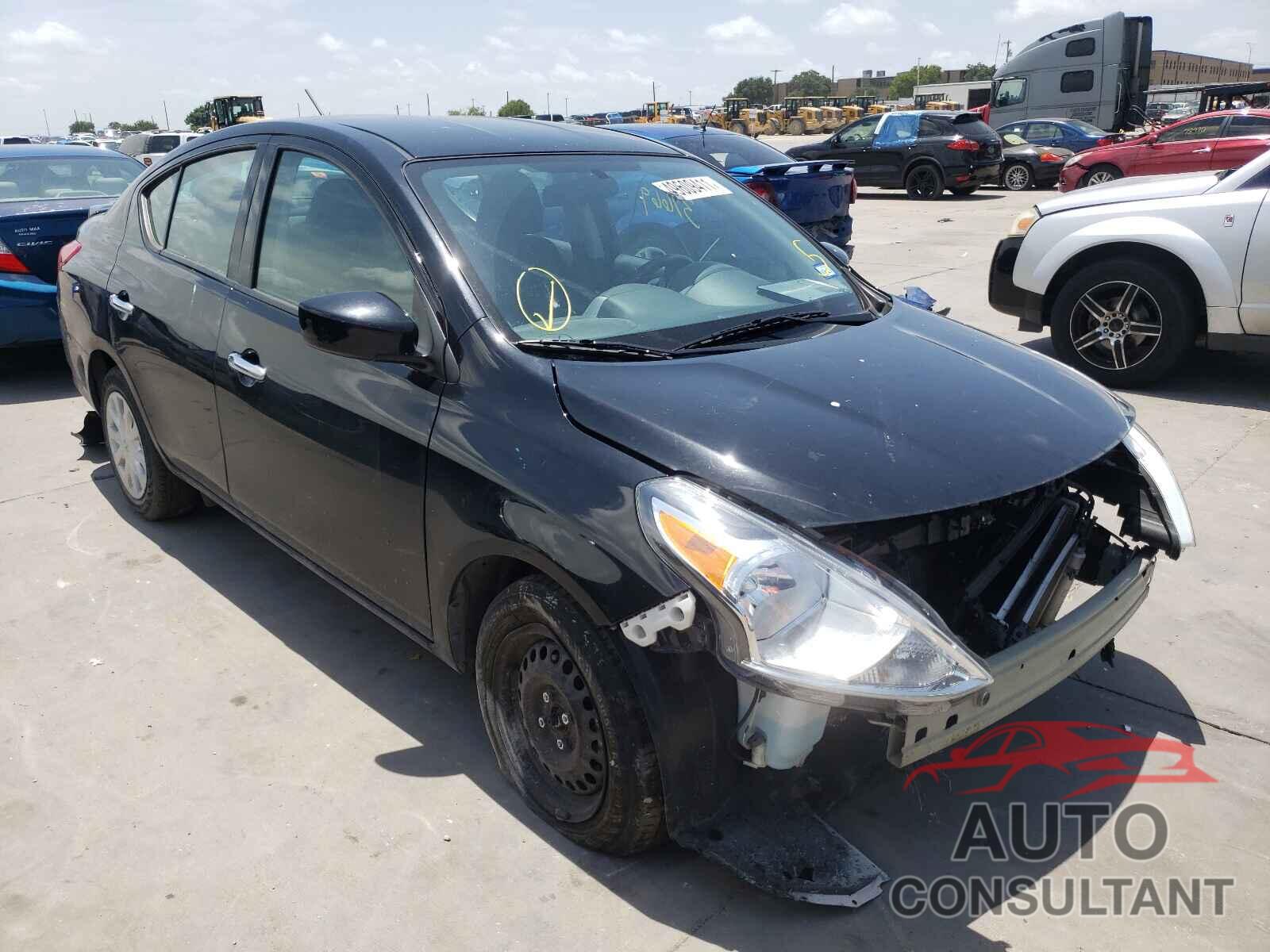 NISSAN VERSA 2019 - 3N1CN7AP2KL851051
