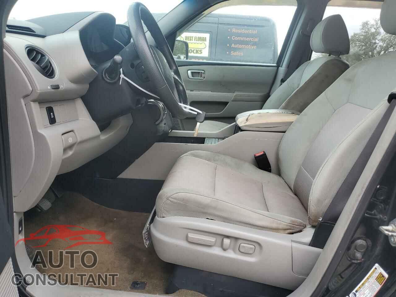 HONDA PILOT 2014 - 5FNYF3H45EB017976