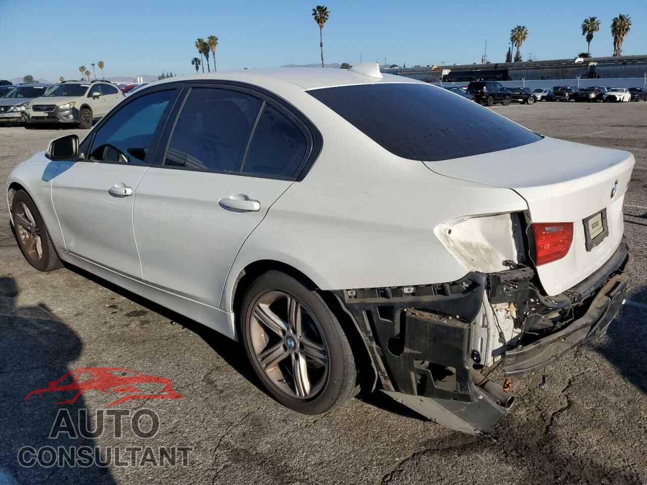 BMW 3 SERIES 2015 - WBA3C1C52FP853191