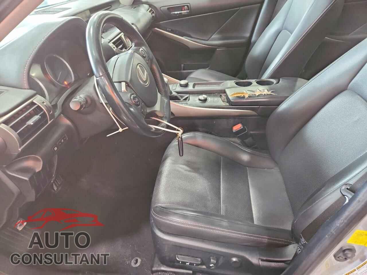 LEXUS IS 2015 - JTHCF1D22F5016207