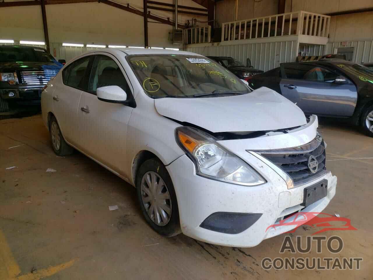 NISSAN VERSA 2017 - 3N1CN7AP9HL803457