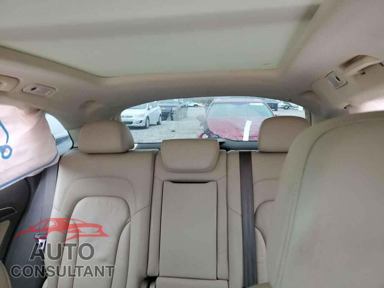 AUDI Q5 2017 - WA1C2AFP1HA073203