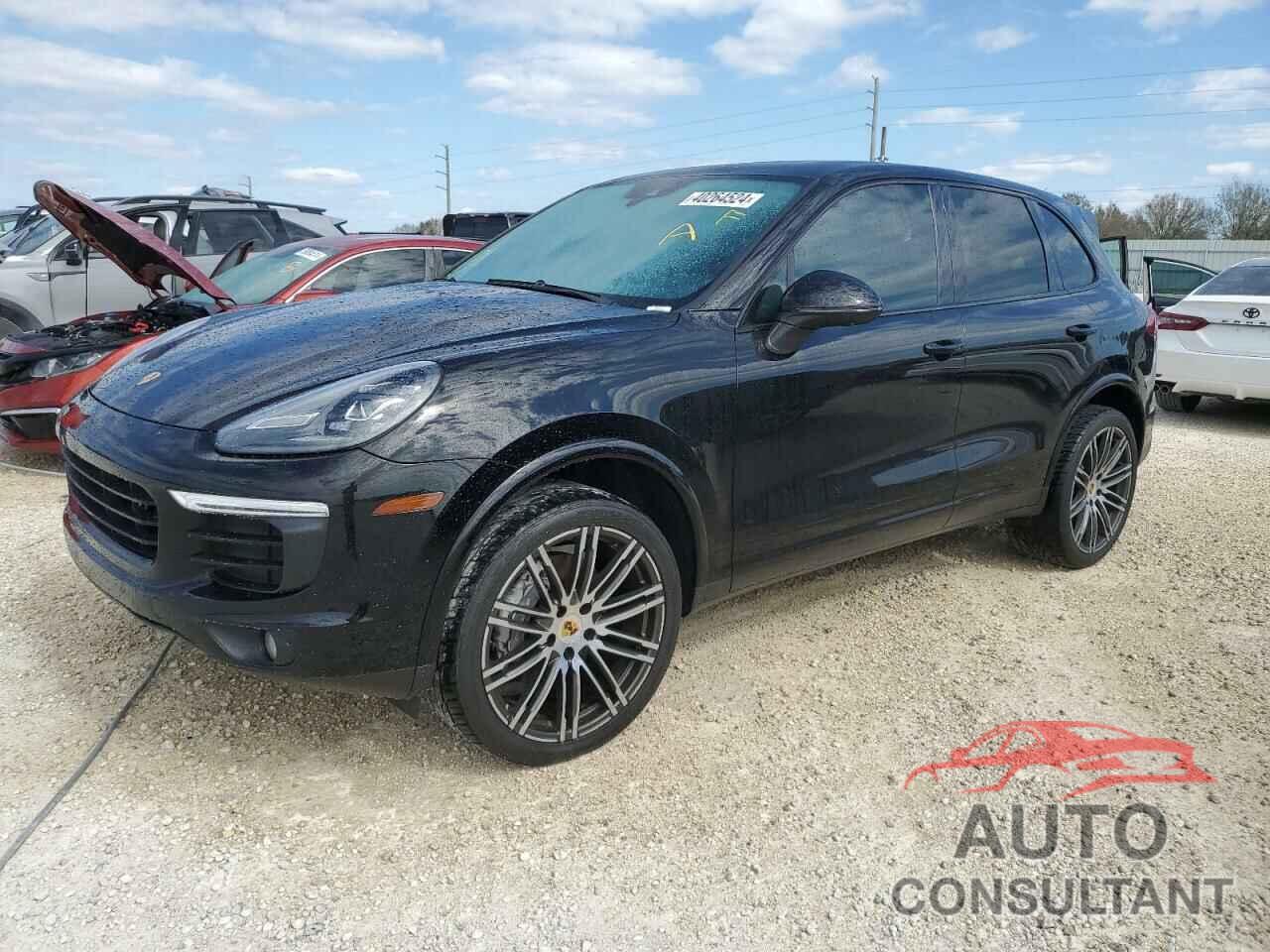 PORSCHE CAYENNE 2018 - WP1AA2A22JKA06559