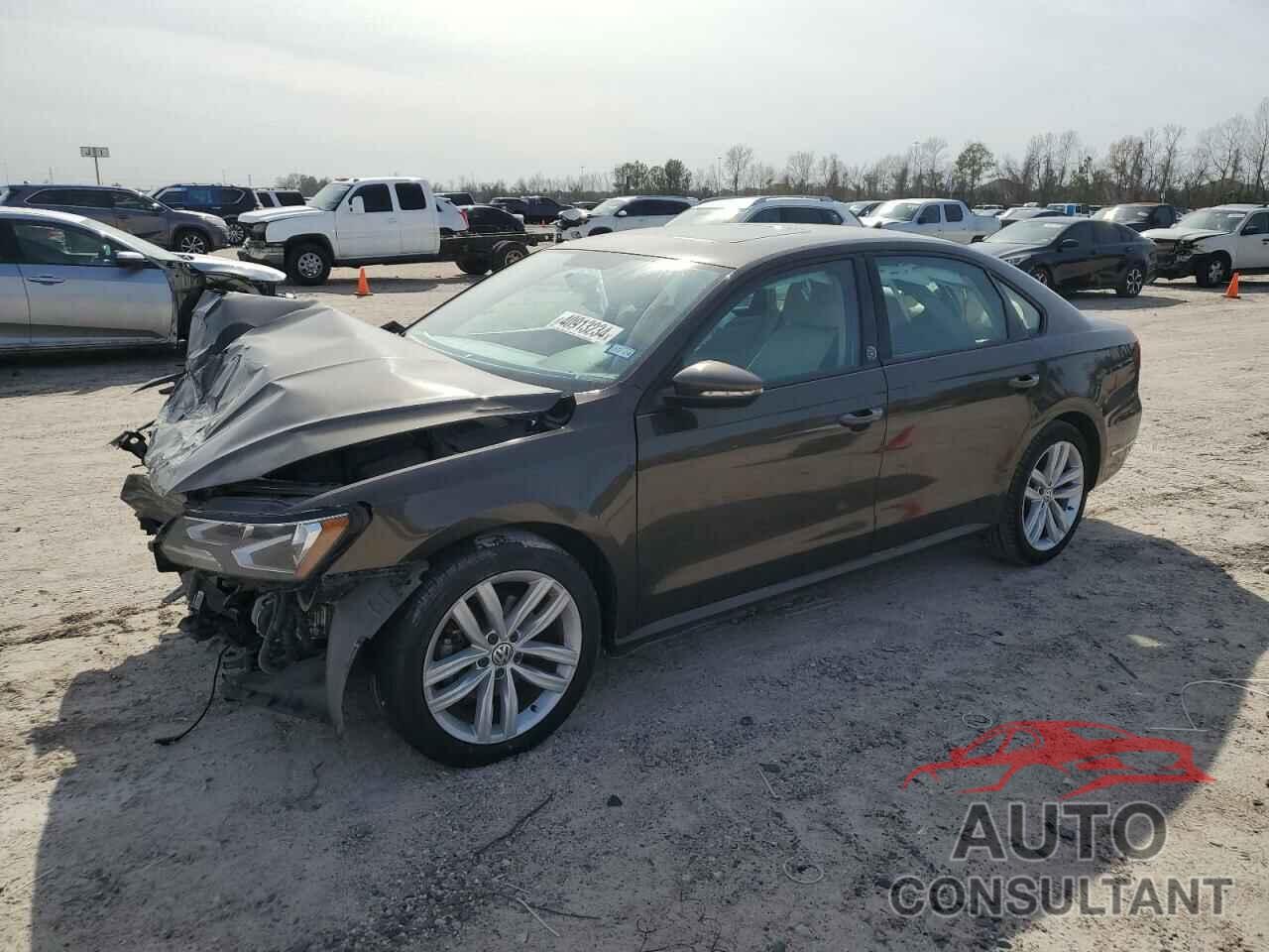 VOLKSWAGEN PASSAT 2019 - 1VWLA7A39KC012691