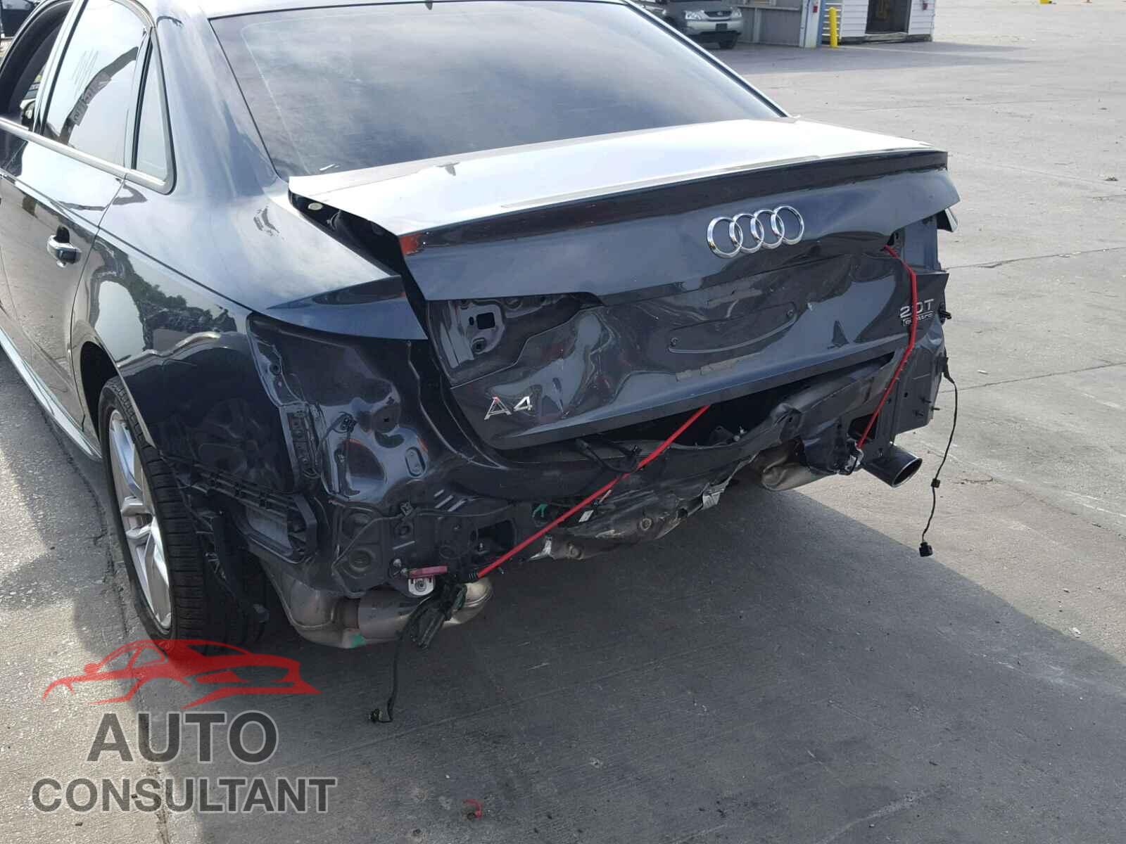 AUDI A4 2017 - WAUDNAF48HN051955