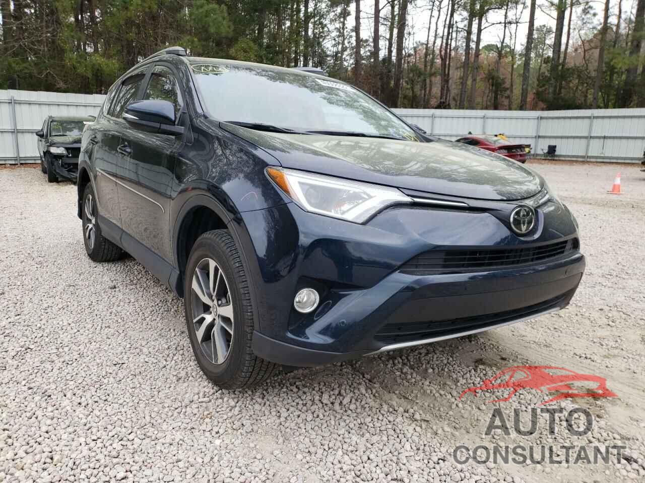 TOYOTA RAV4 2018 - JTMWFREV5JJ154071