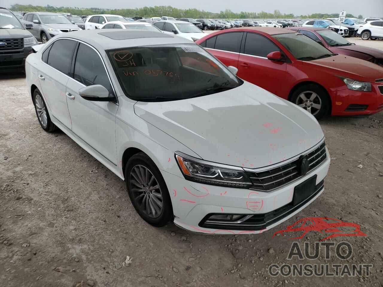 VOLKSWAGEN PASSAT 2016 - 1VWBS7A30GC057759
